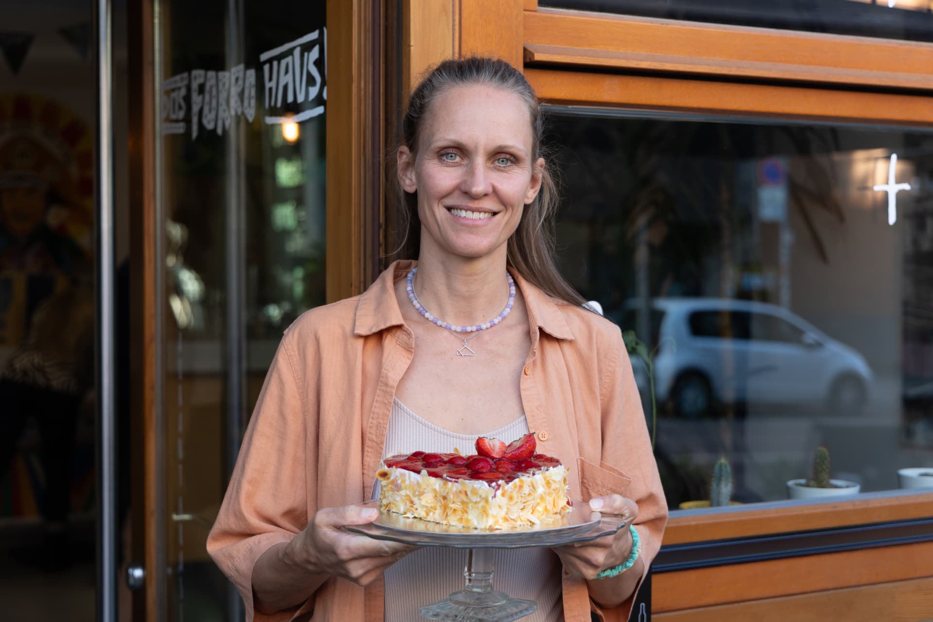 Imogen Betz, Gründerin des Forró Haus, im Café